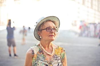 Makeup for Mature Skin Over 60 Makeup for Mature Skin Over 60 - correct way