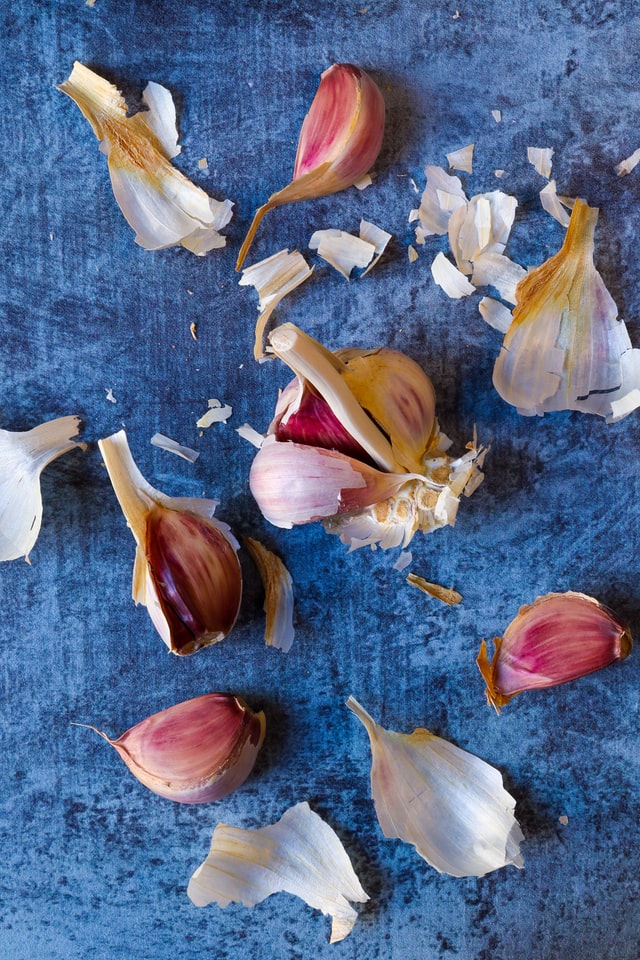 home remedies for hair fall - garlic