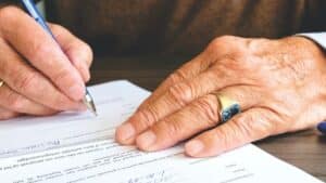 What does medicaid cover?