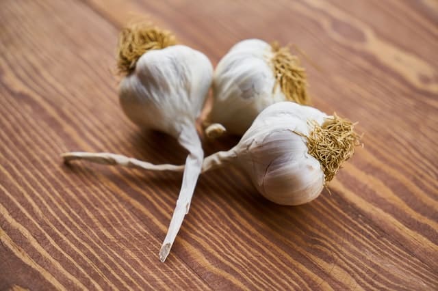 Home Remedies For Shortness Of Breath - garlic