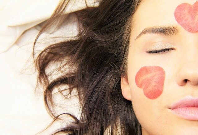 benefits of essential oils - girl