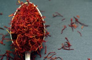 home remedies for menstrual pains - saffron