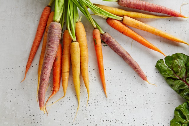 nutrients for lung health - black carrot