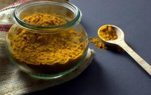 nutrients for lung health - turmeric