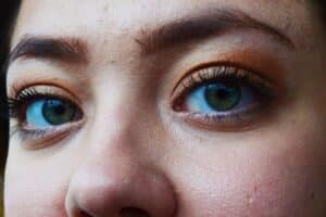 which type of eyeliner - upturned