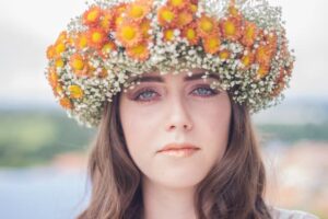 Eye Makeup for Green Eyes - flower