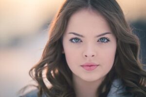 Eye Makeup for Green Eyes - lipstick