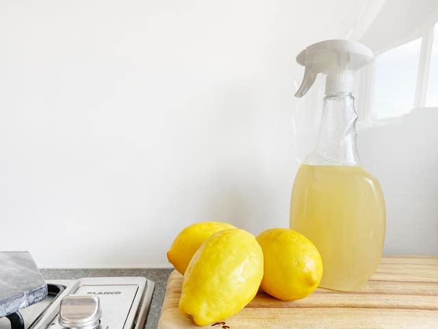 Home remedies for dandruff home remedies for dandruff - vinegar