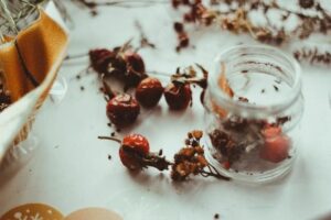 homemade eye cream for wrinkles - dry rosehip