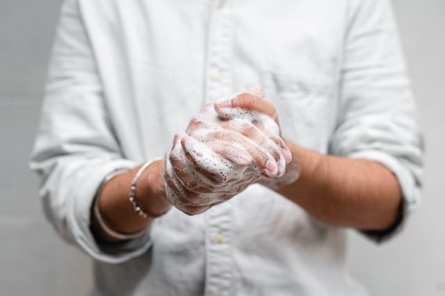 how to get rid of pink eye fast - wash your hands