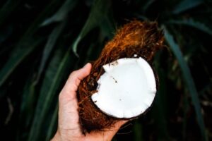 natural remedies for eyelash growth - coconut oil