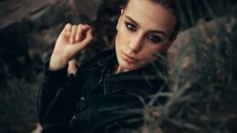 Black eyeshadow makeup