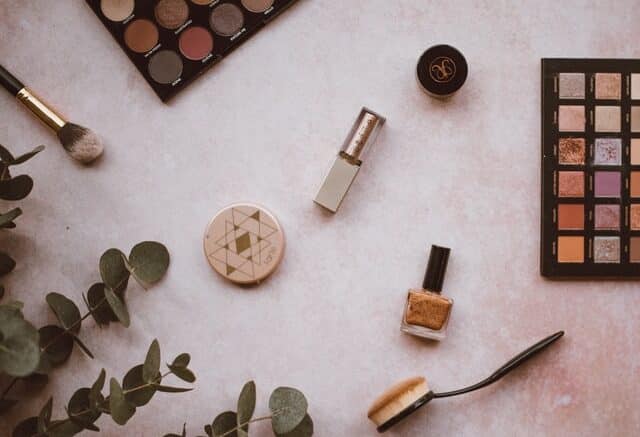 Eye makeup mistakes