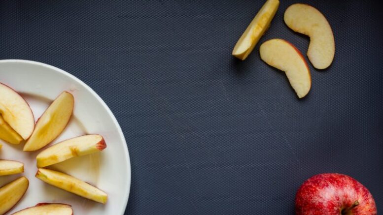Is apple good for cholesterol