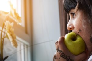 Is apple good for cholesterol Is apple good for cholesterol - keep weight under control