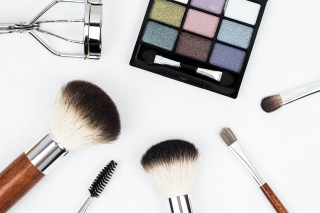 spotlight eyeshadow