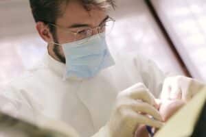 How does the process of getting veneers work