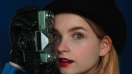 How to Change Your Eye Color at Home