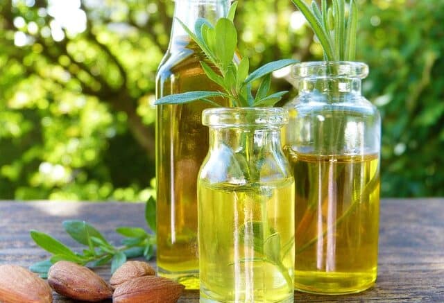 Almond Oil for Eyebrows and Eyelashes