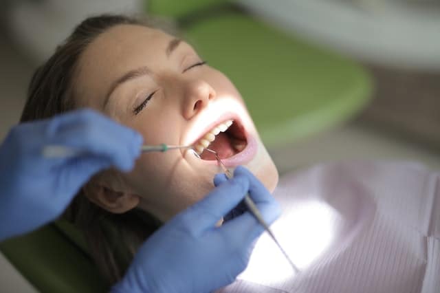 Dental diastema