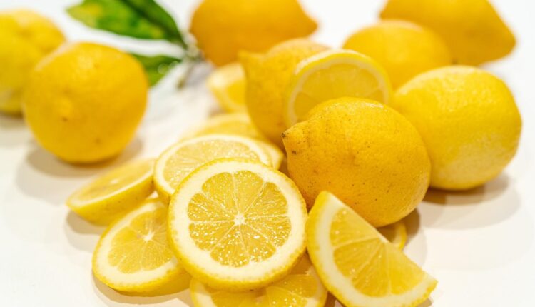 Lemon Cayenne Pepper Cleanse - Lemon