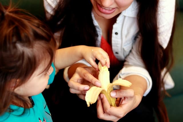 10 uses for banana peels