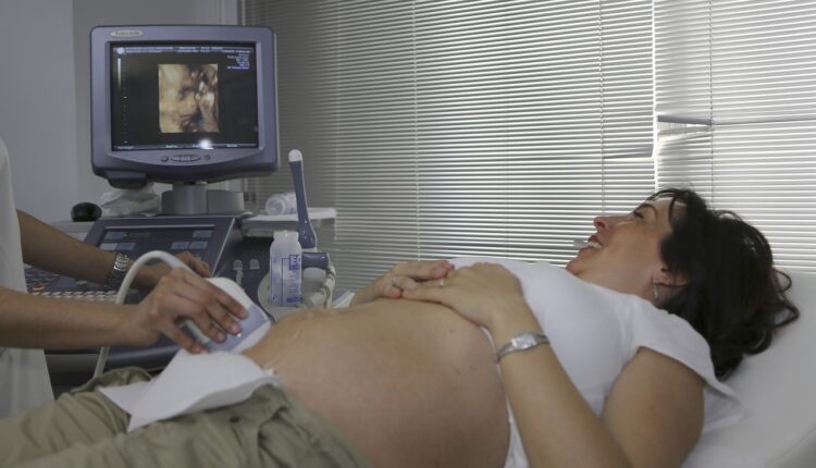 How to become an ultrasound technician - Educational Requirements