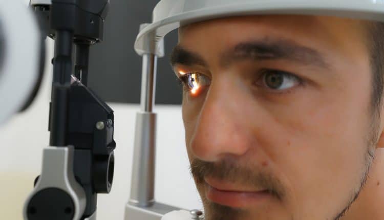 Optometrist Equipment Optometrist Equipment - Control Eye Diseases