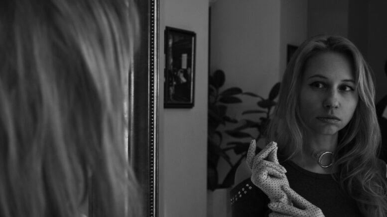 How to Overcome Body Dysmorphia